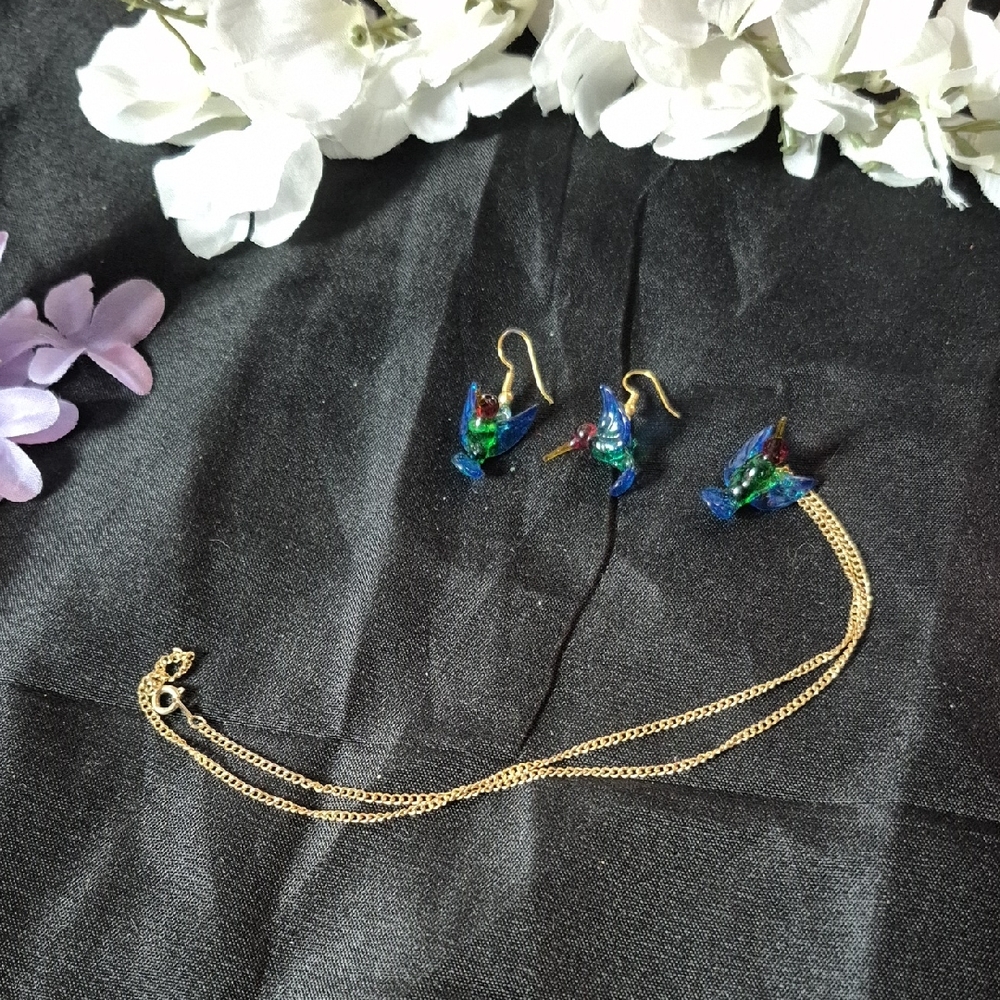 Gold Chain Necklace with Glass Blue and Green Hummingbird Pendant & Earrings Set